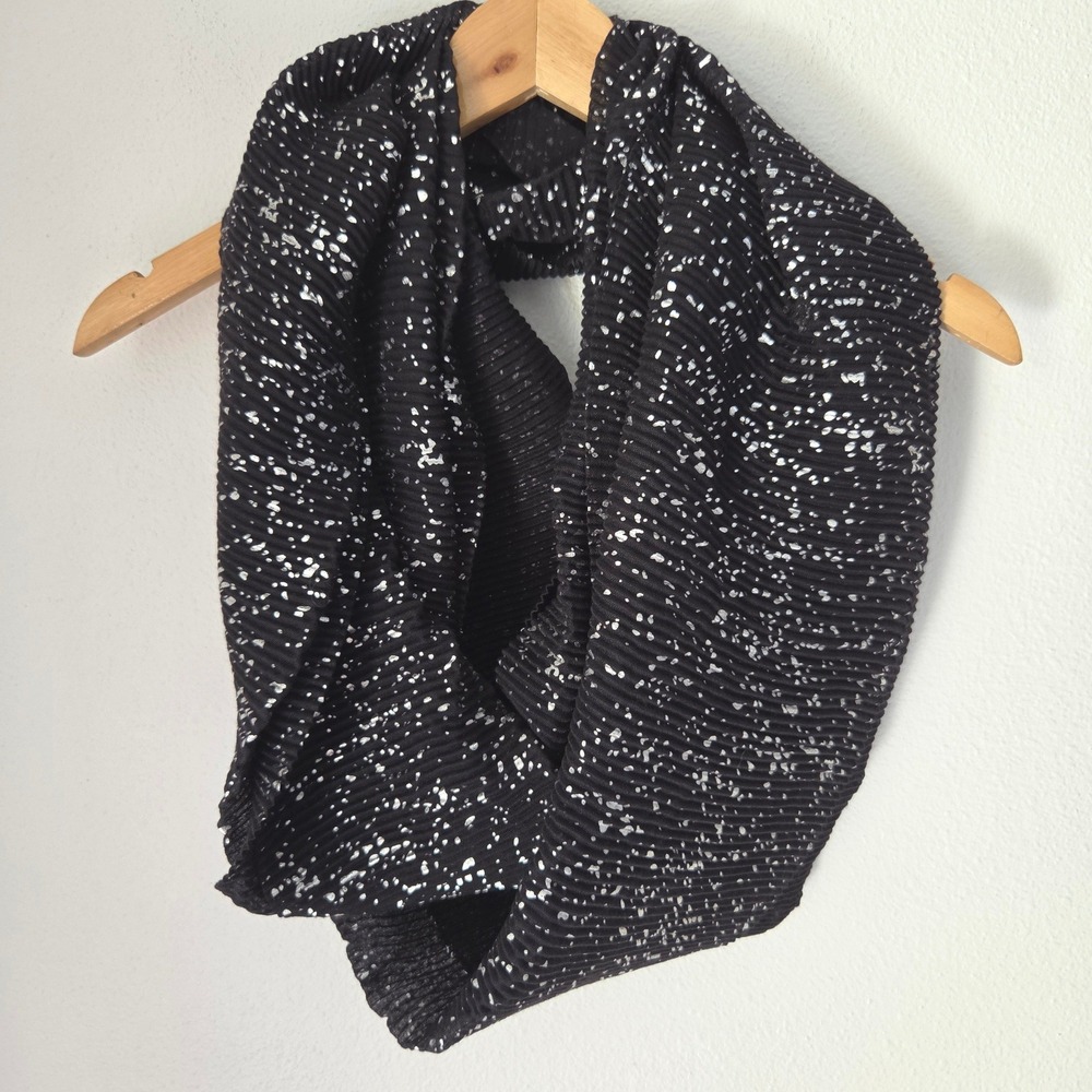 C Est 1946 Black Silver Metallic Splatter Pleated Infinity Scarf One Size